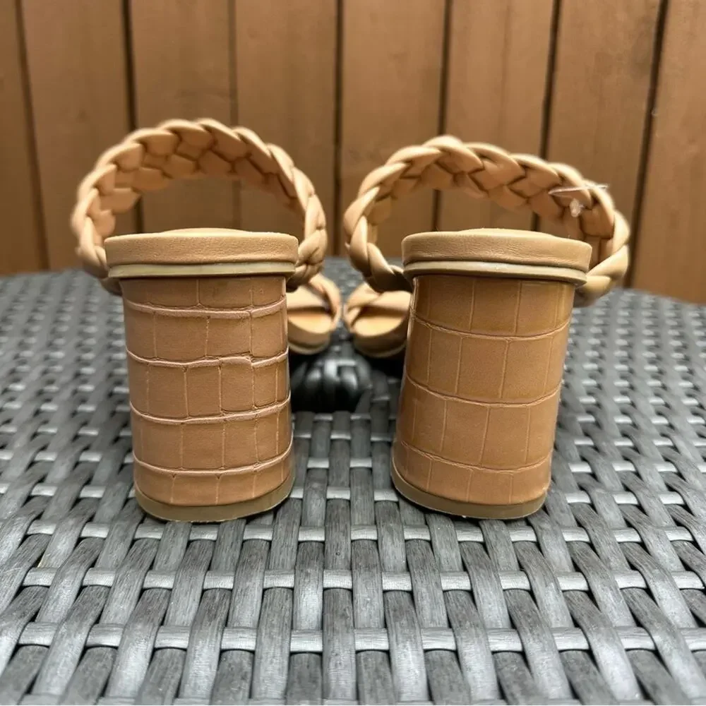 Dolce Vita | NWOB Harvey Tan Block Heels Size 9.5